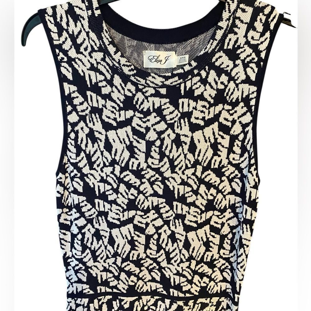 Eliza J. Sz M Navy Blue Print Sleeveless Drop Waist Luxury Knit Dress - Picture 3 of 8